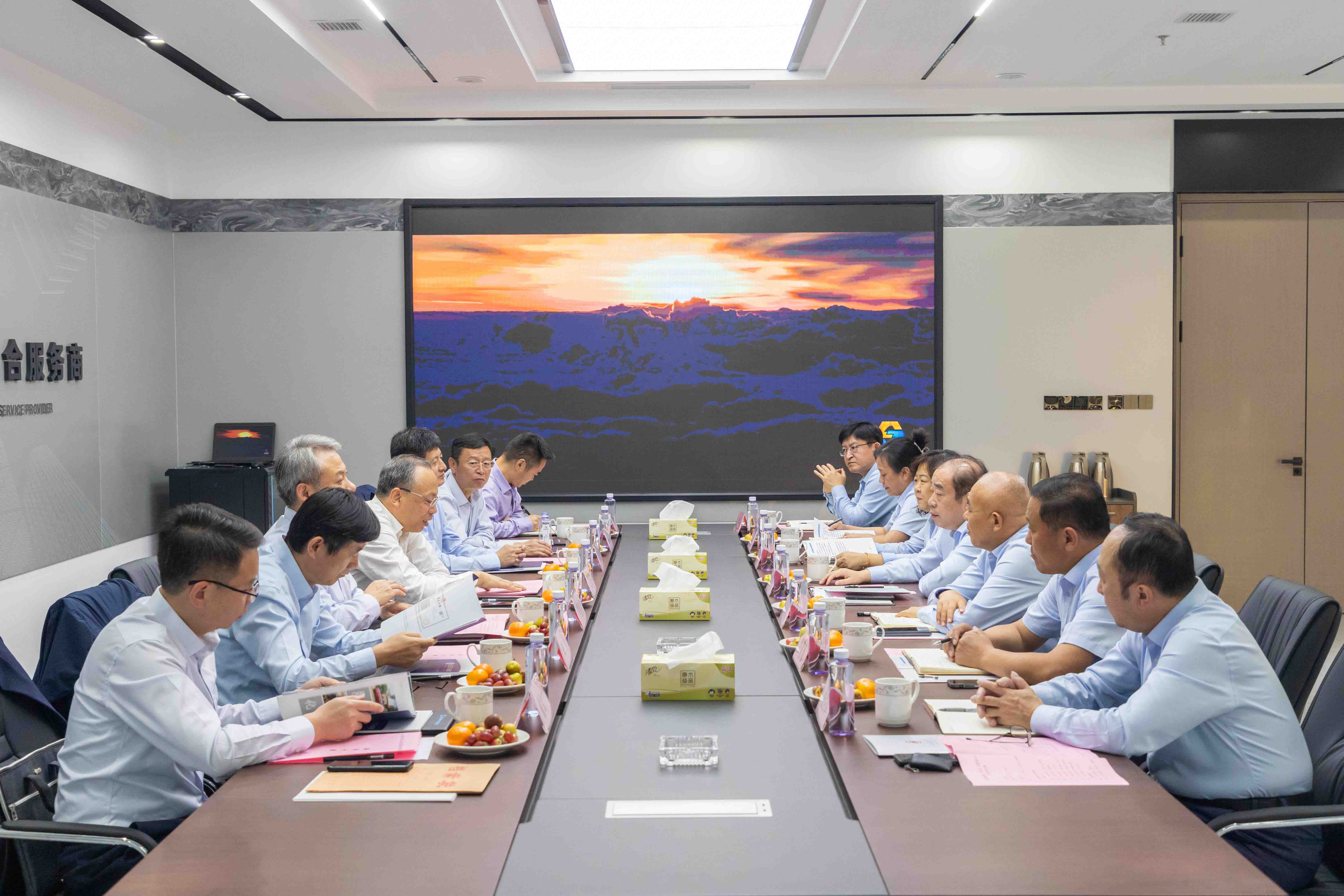 山東建工集團(tuán)一行到山東安裝集團(tuán)考察交流